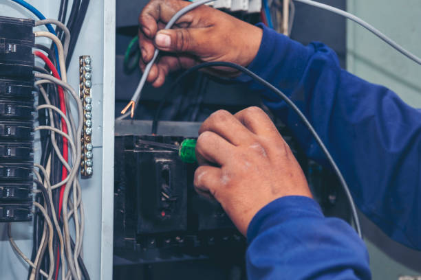 Best Licensed Electrician  in Niantic, CT